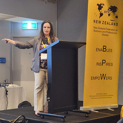 Lisa presenting at the EPW conference