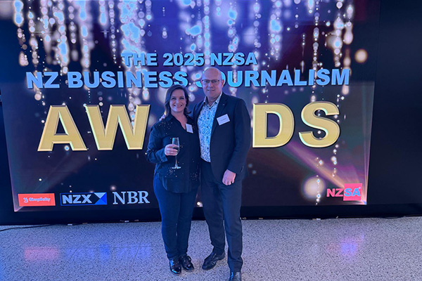 Lisa and Oliver Mander at the NZSA Business Journalism Awards